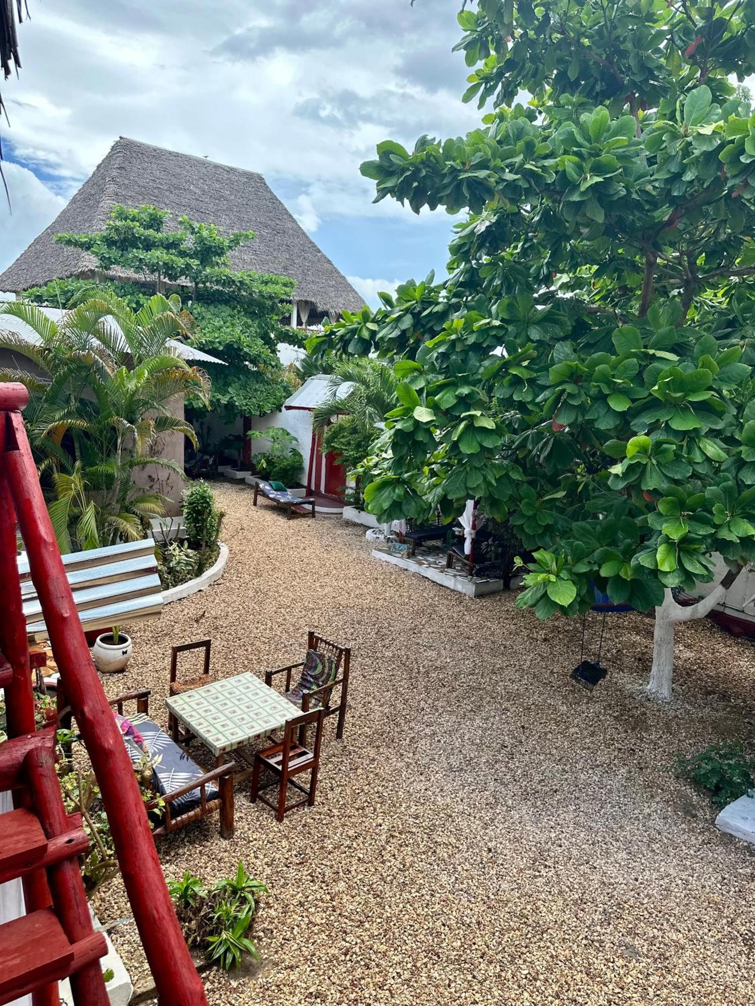 Hotel Pole Pole House Nungwi Exterior foto